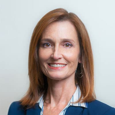 photo of Lisa Molloy